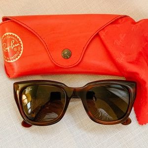Ray Ban Havana Cat-eye Sunglasses (RB4178)